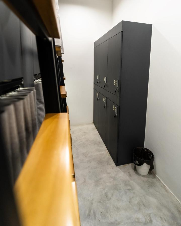 Pier 808 Hostel Bangkok Zewnętrze zdjęcie