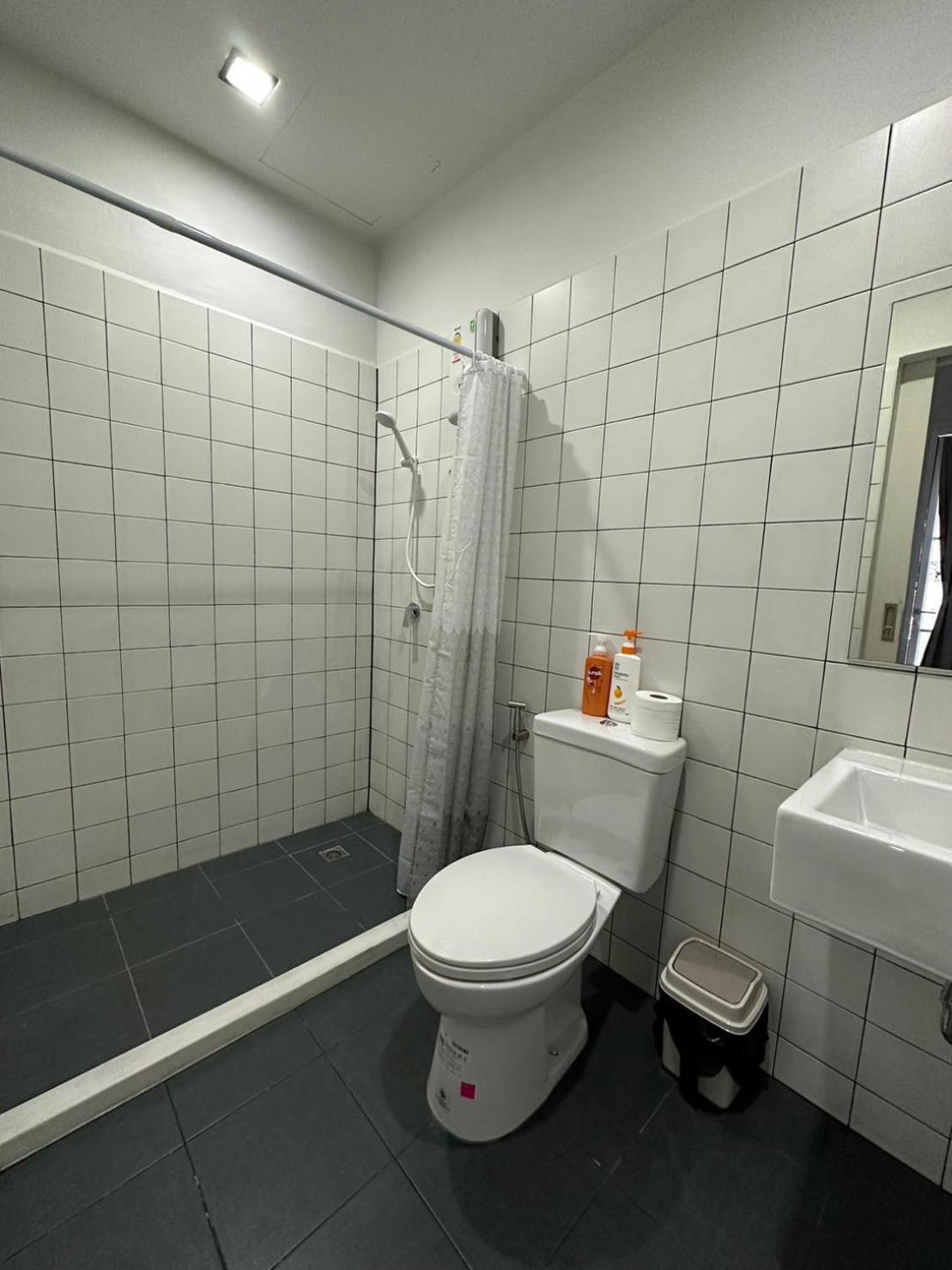 Pier 808 Hostel Bangkok Zewnętrze zdjęcie